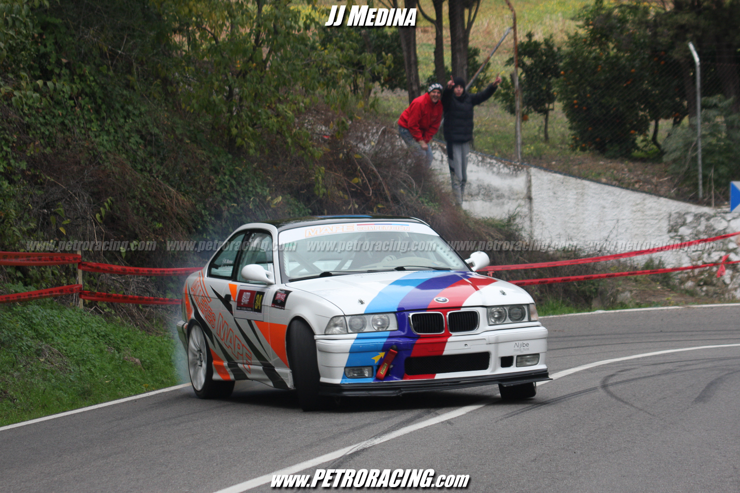 Como es habitual en las subidas andaluzas, Manuel Moreno “Mape” aportó espectáculo con su BMW M3.